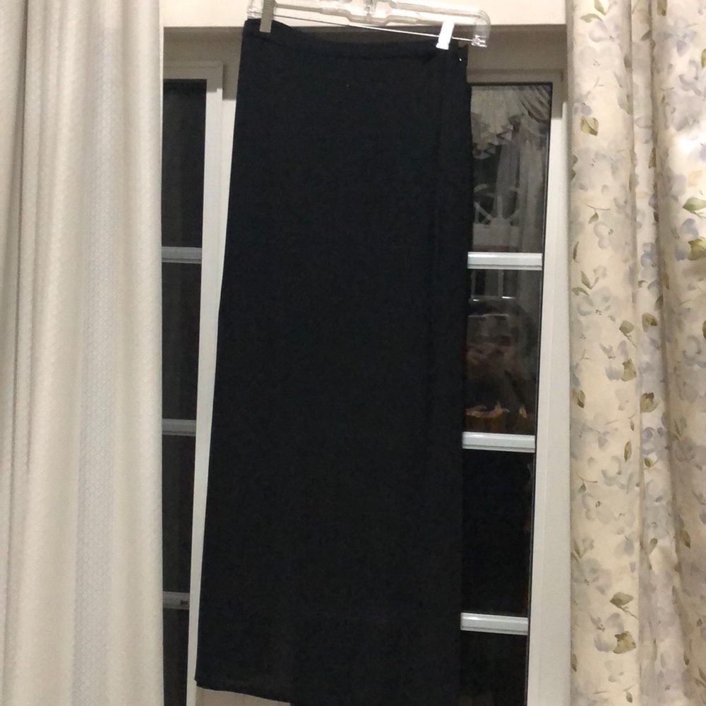 Vince Camuto (Half skirt with Chiffon See Through)